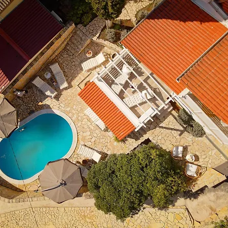 Hvar With Pool Vrboska