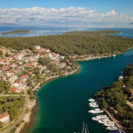 Apartment Hvar With Pool