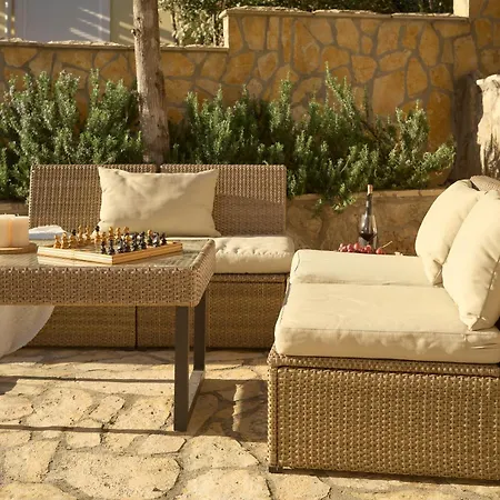 Hvar With Pool Apartment *