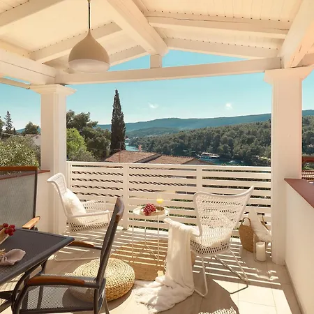 Hvar With Pool *