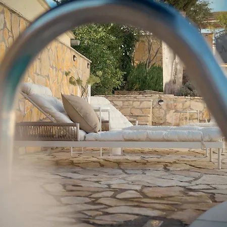 Apartment Hvar With Pool *