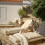 Hvar With Pool Lejlighed