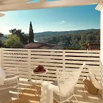 Lejlighed Hvar With Pool