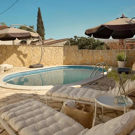 Hvar With Pool *